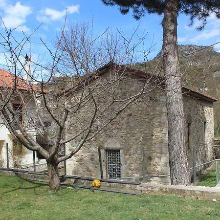 Family's * Kalavryta